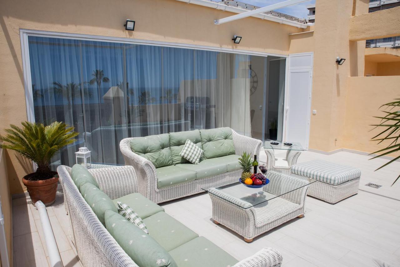 Spacious 200 Sq.M. Penthouse With Sea View Terraces Τορρεμολίνος Εξωτερικό φωτογραφία