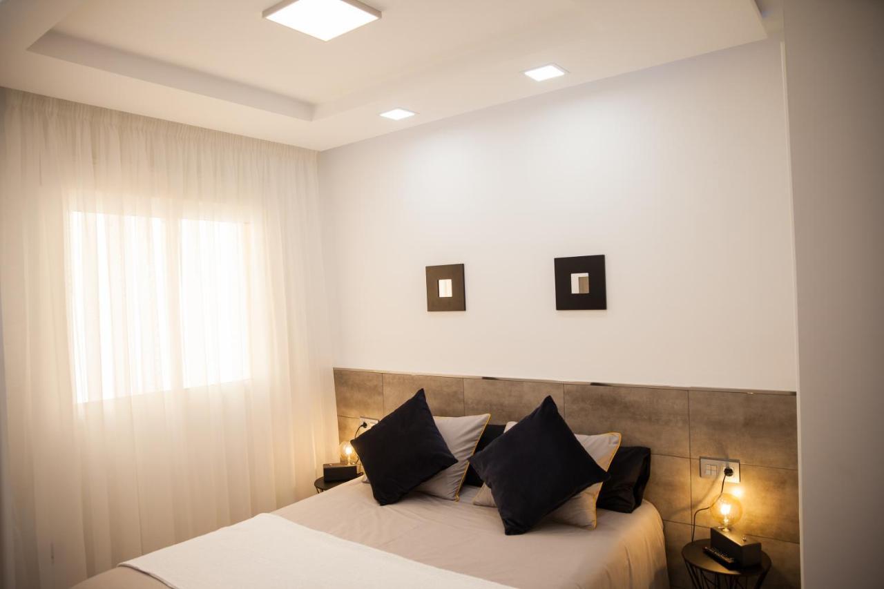 Spacious 200 Sq.M. Penthouse With Sea View Terraces Τορρεμολίνος Εξωτερικό φωτογραφία