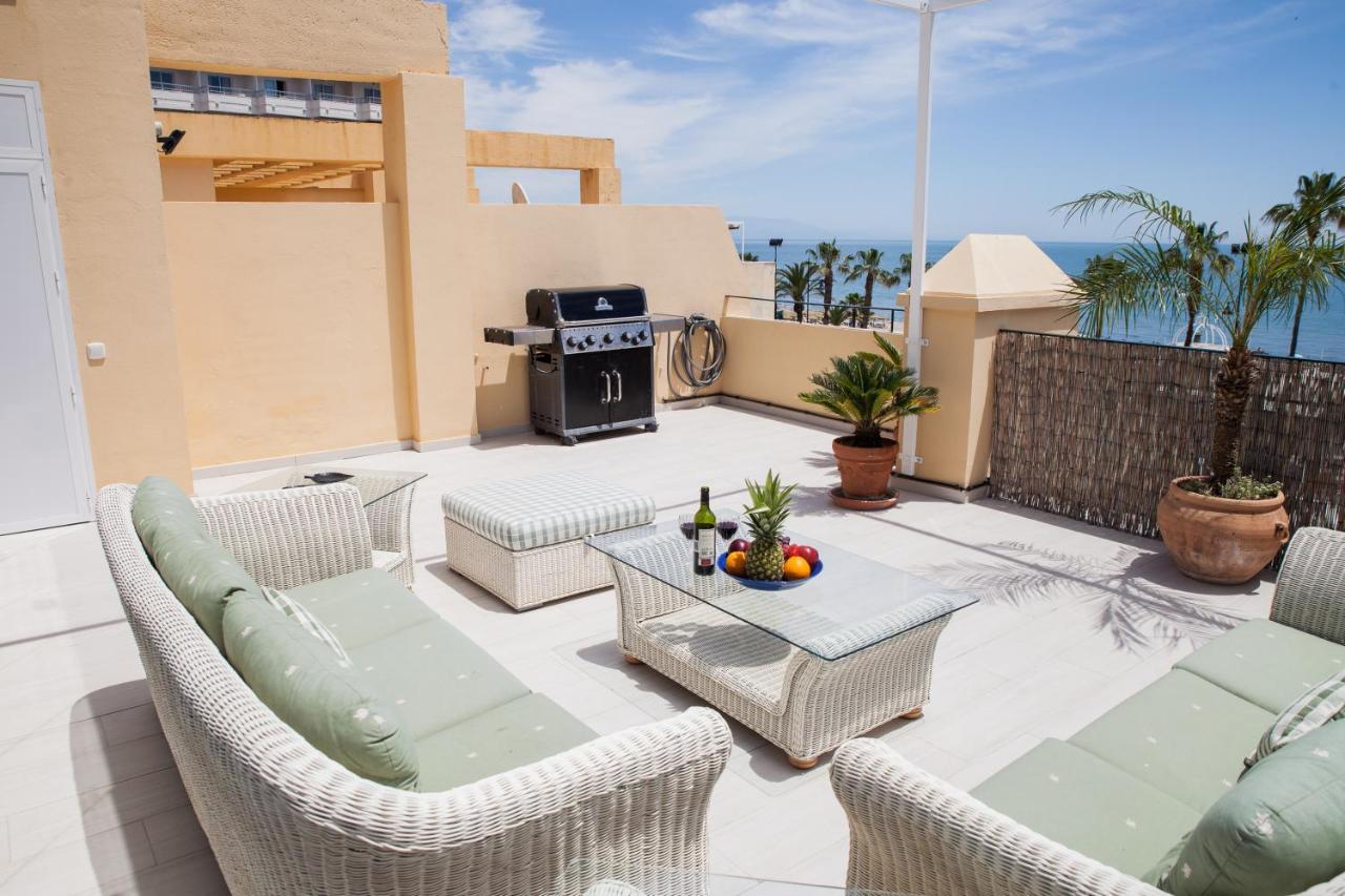 Spacious 200 Sq.M. Penthouse With Sea View Terraces Τορρεμολίνος Εξωτερικό φωτογραφία